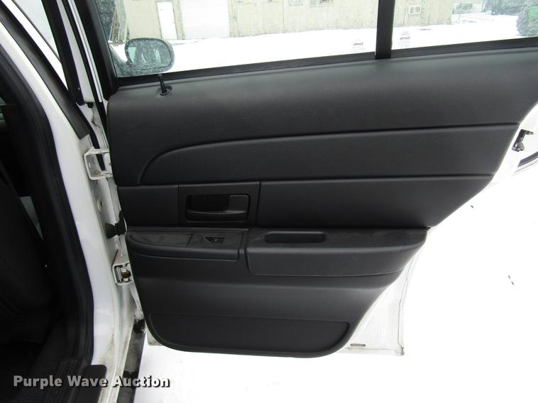 image for item DB6836 2011 Ford Crown Victoria Police Interceptor