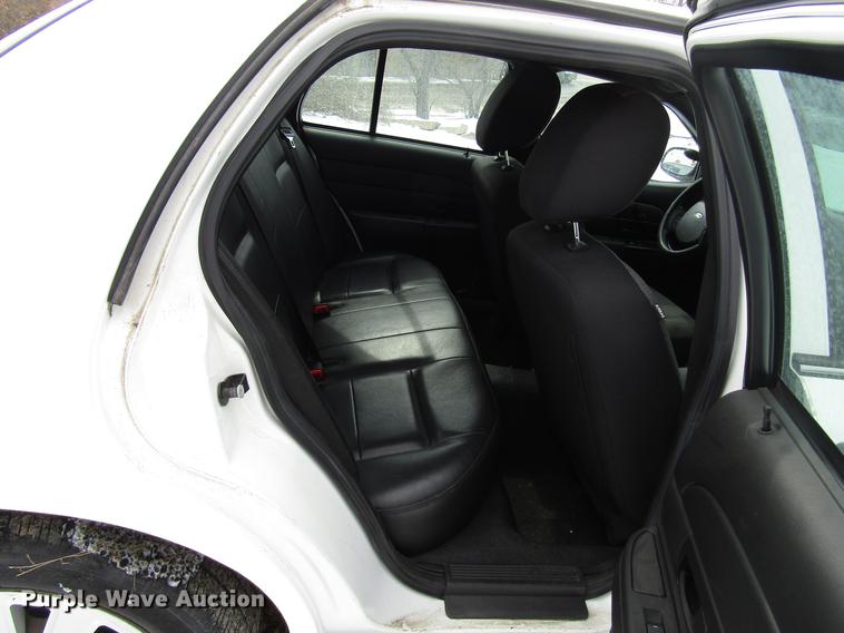 image for item DB6836 2011 Ford Crown Victoria Police Interceptor