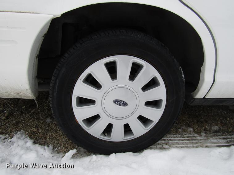 image for item DB6836 2011 Ford Crown Victoria Police Interceptor