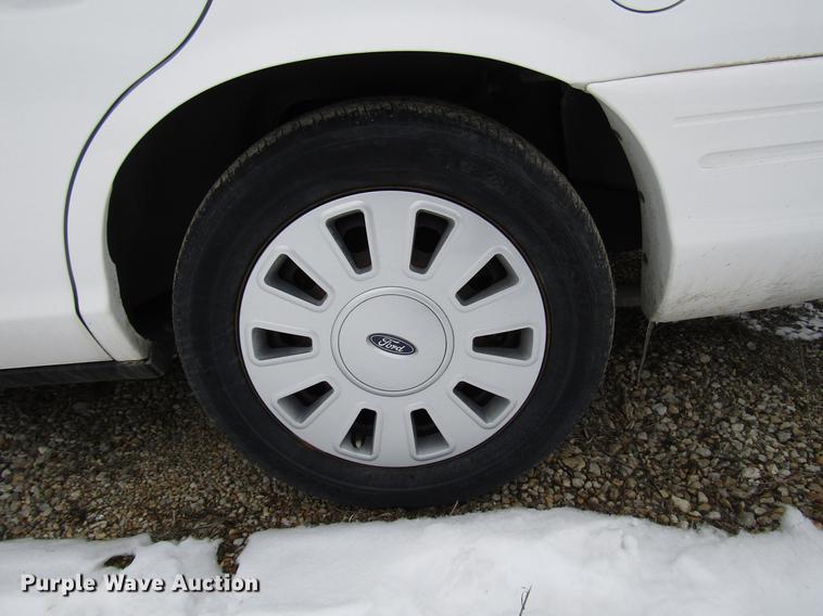 image for item DB6836 2011 Ford Crown Victoria Police Interceptor