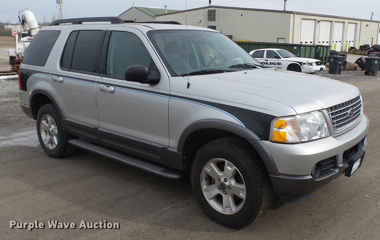 image for item DD2341 2005 Ford Explorer SUV