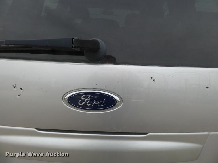 image for item DD2341 2005 Ford Explorer SUV