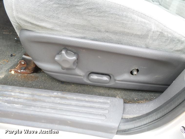 image for item DD2341 2005 Ford Explorer SUV