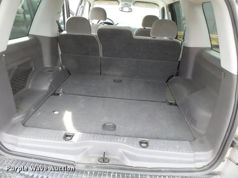 image for item DD2341 2005 Ford Explorer SUV