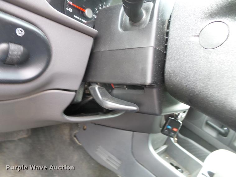 image for item DD2341 2005 Ford Explorer SUV