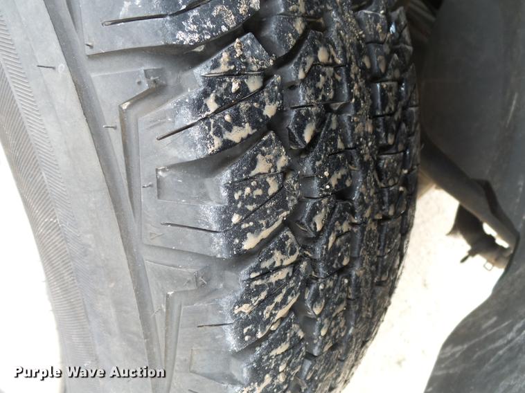 image for item DD2341 2005 Ford Explorer SUV