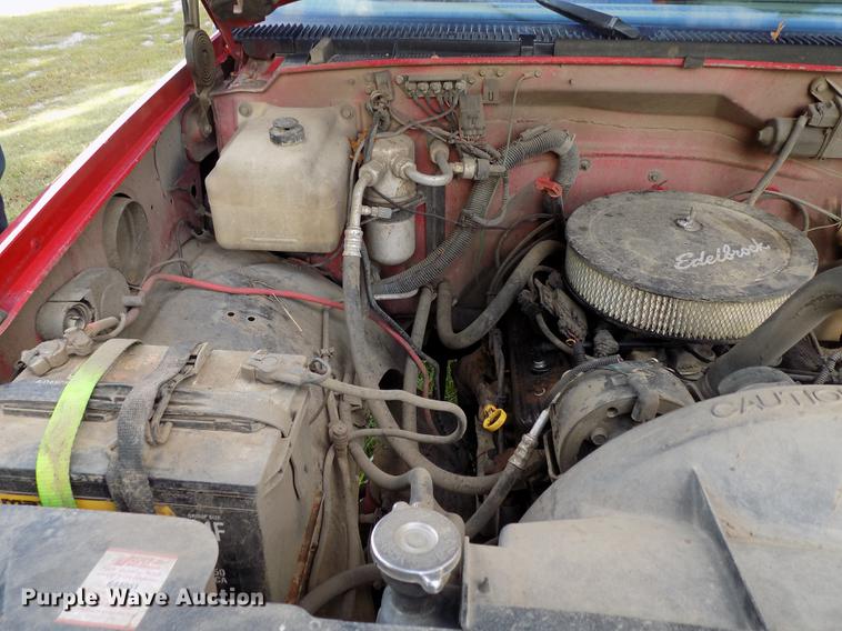 image for item DD3481 1988 Chevrolet K1500 pickup truck