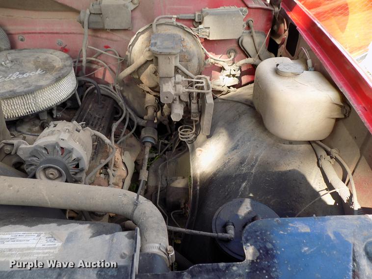 image for item DD3481 1988 Chevrolet K1500 pickup truck