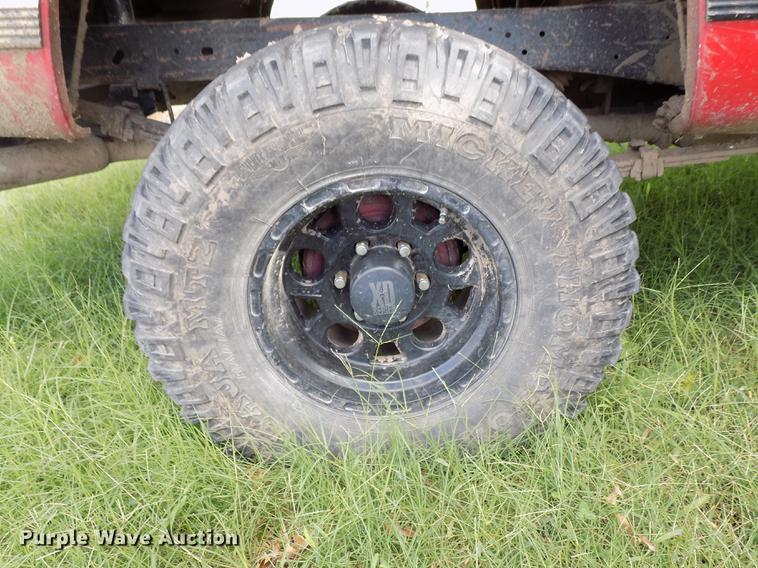 image for item DD3481 1988 Chevrolet K1500 pickup truck