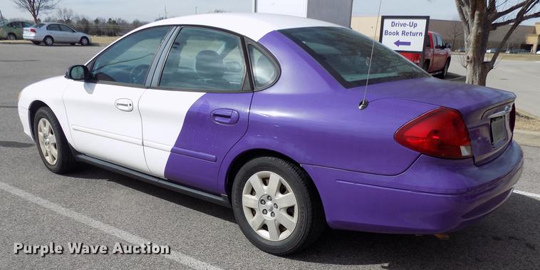 image for item DD3630 2002 Ford Taurus