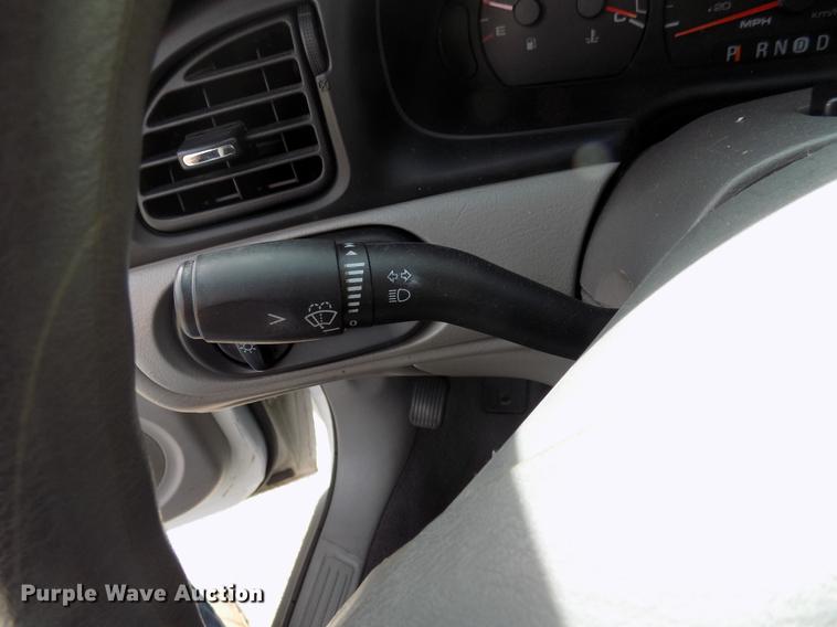 image for item DD3630 2002 Ford Taurus