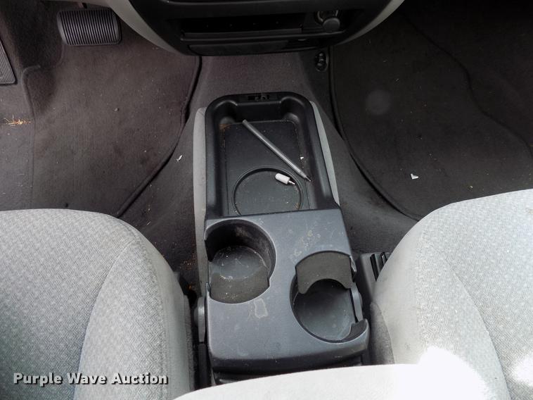 image for item DD3630 2002 Ford Taurus