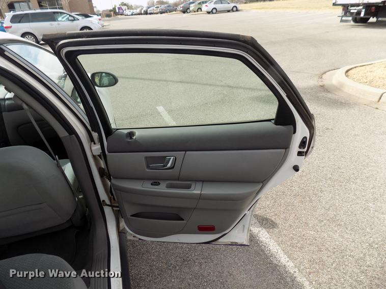 image for item DD3630 2002 Ford Taurus