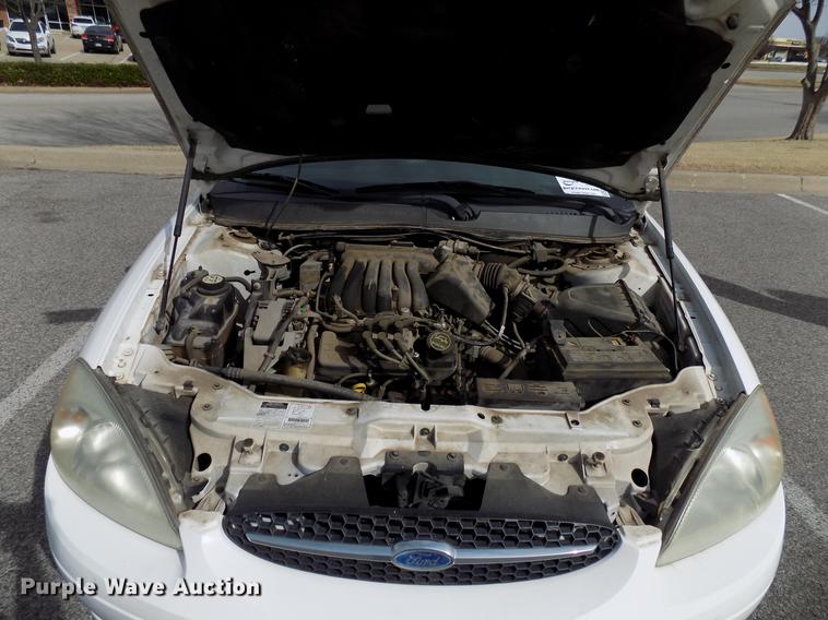 image for item DD3630 2002 Ford Taurus