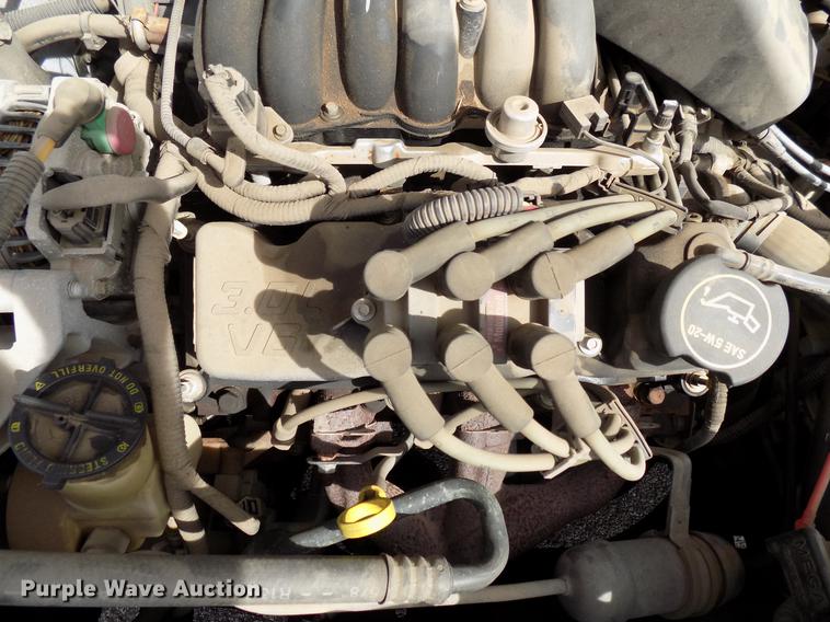 image for item DD3630 2002 Ford Taurus