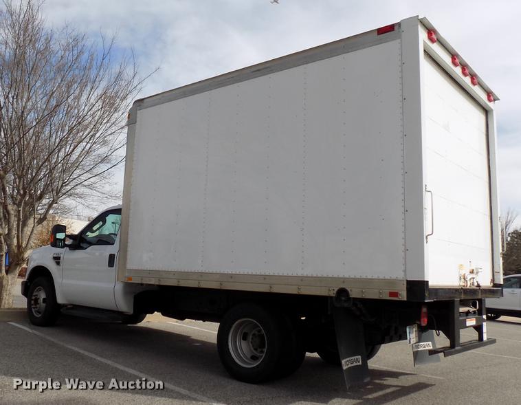 image for item DD3631 2010 Ford F350 Super Duty box truck