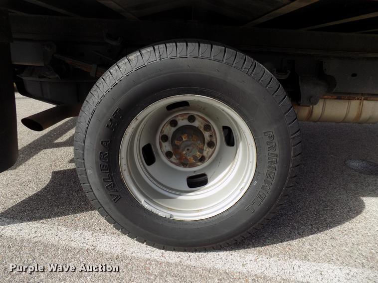 image for item DD3631 2010 Ford F350 Super Duty box truck