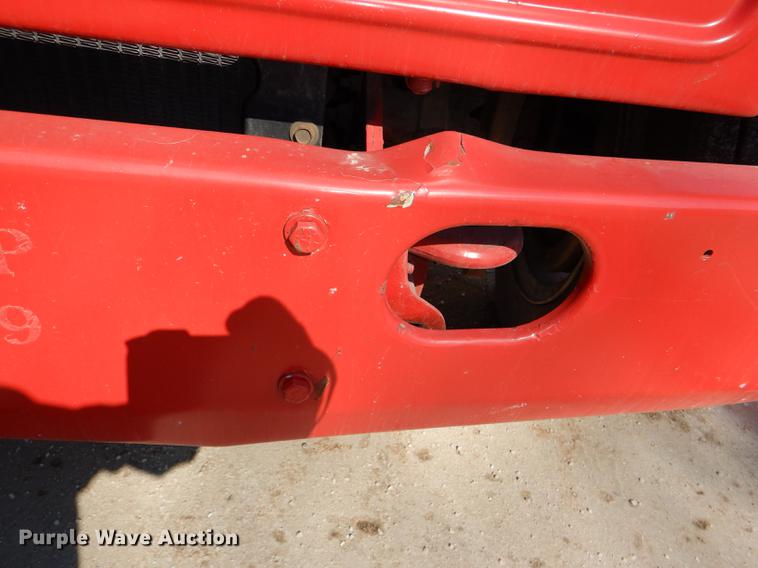 image for item DE0093 1986 International S1600 truck cab and chassis