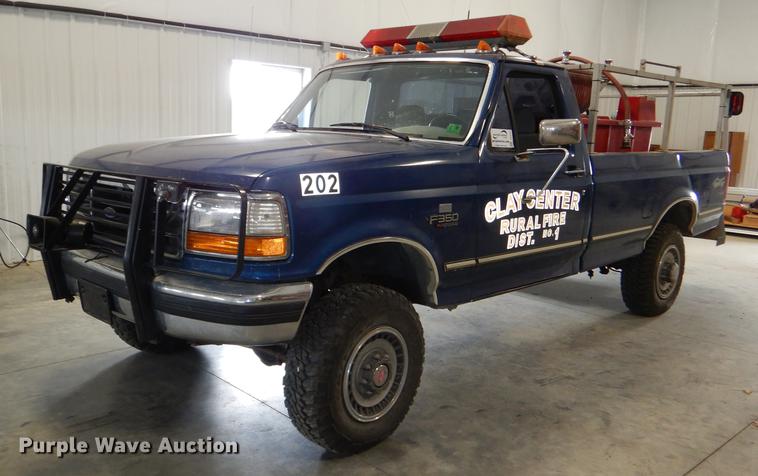 image for item DE0127 1994 Ford F350 XLT brush fire truck