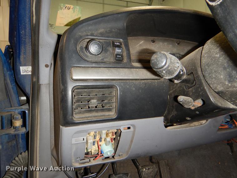 image for item DE0127 1994 Ford F350 XLT brush fire truck