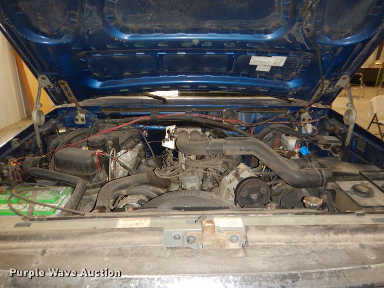 image for item DE0127 1994 Ford F350 XLT brush fire truck