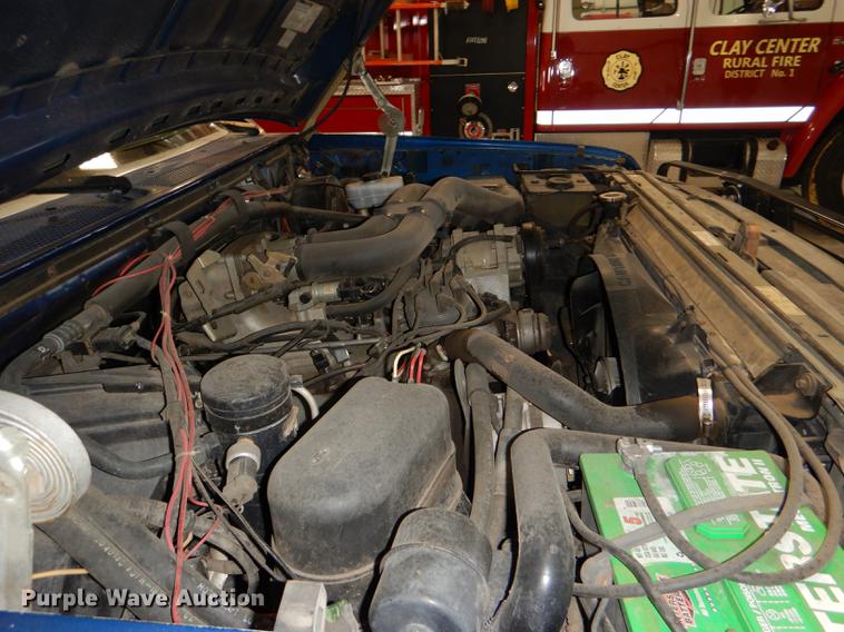 image for item DE0127 1994 Ford F350 XLT brush fire truck