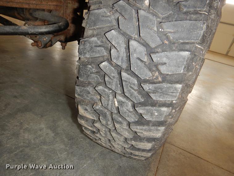 image for item DE0127 1994 Ford F350 XLT brush fire truck