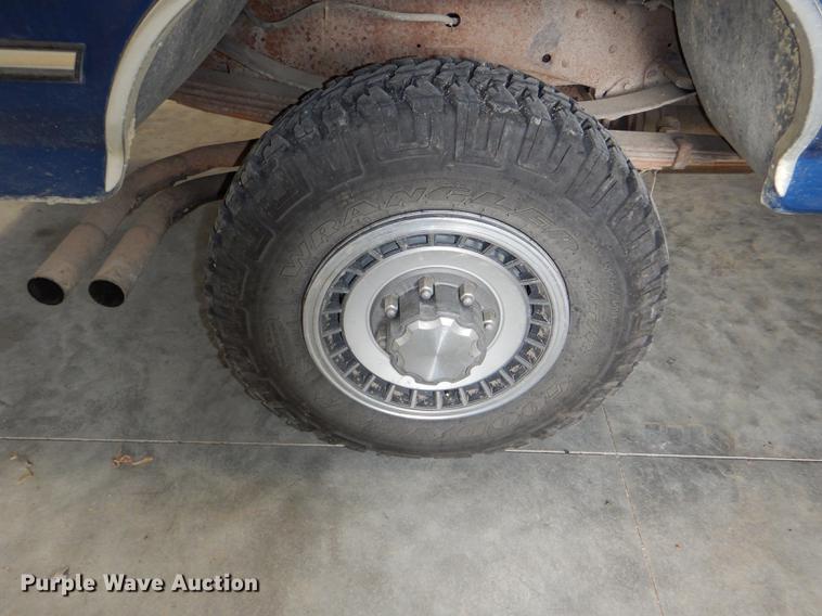 image for item DE0127 1994 Ford F350 XLT brush fire truck