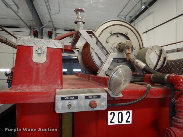 image for item DE0127 1994 Ford F350 XLT brush fire truck