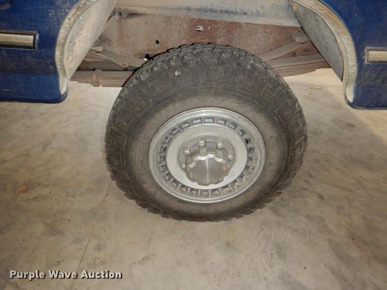 image for item DE0127 1994 Ford F350 XLT brush fire truck