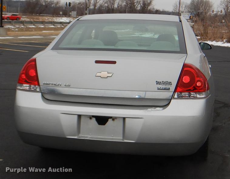 image for item DE0132 2008 Chevrolet Impala LS