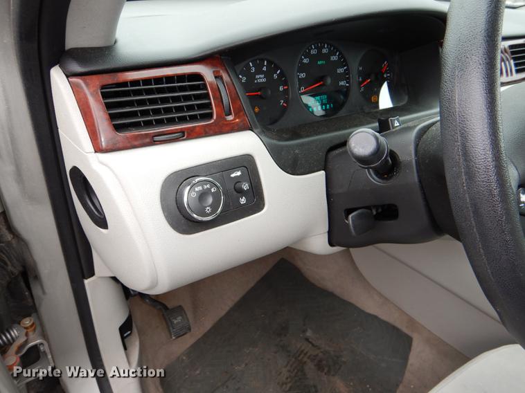 image for item DE0132 2008 Chevrolet Impala LS