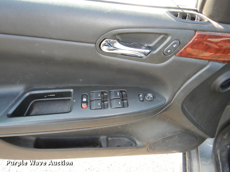 image for item DE0135 2009 Chevrolet Impala LS