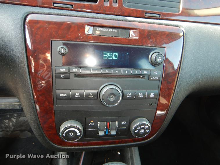 image for item DE0135 2009 Chevrolet Impala LS