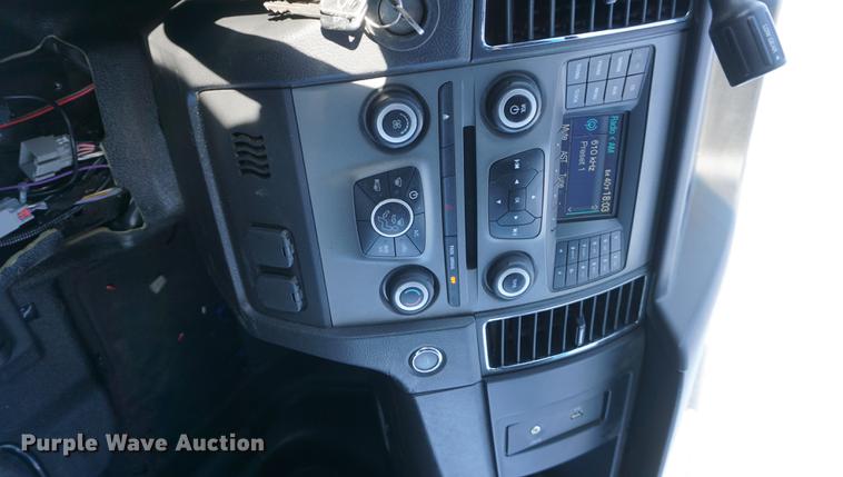 image for item DE3387 2014 Ford Taurus Police Interceptor