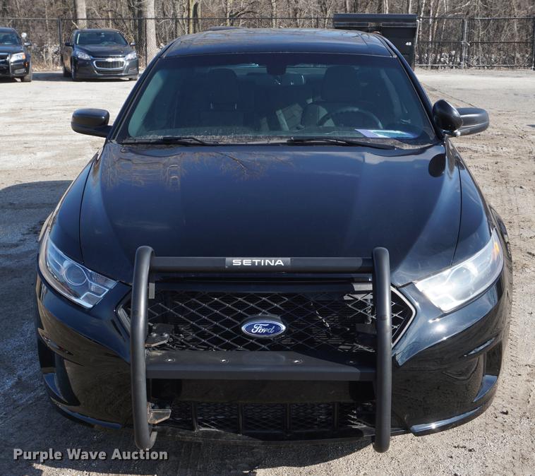 image for item DE3388 2015 Ford Taurus Police Interceptor