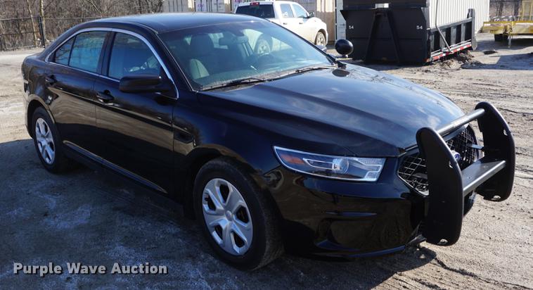 image for item DE3388 2015 Ford Taurus Police Interceptor