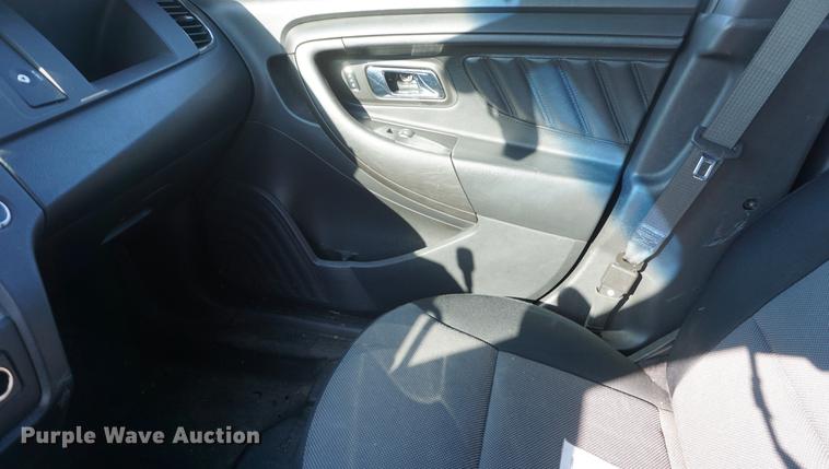 image for item DE3388 2015 Ford Taurus Police Interceptor