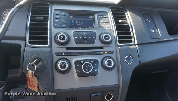 image for item DE3388 2015 Ford Taurus Police Interceptor