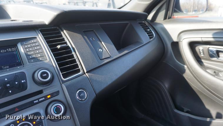 image for item DE3389 2014 Ford Taurus Police Interceptor