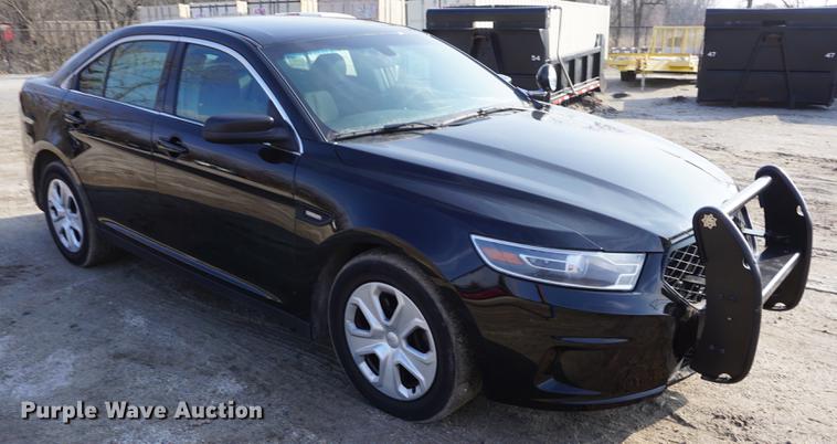 image for item DE3390 2015 Ford Taurus Police Interceptor