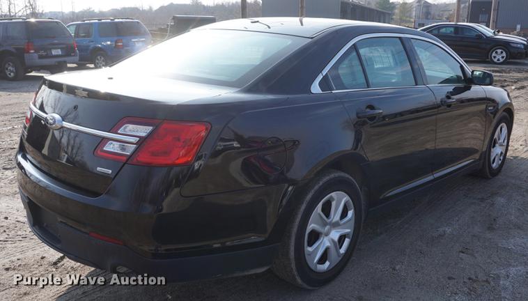 image for item DE3390 2015 Ford Taurus Police Interceptor