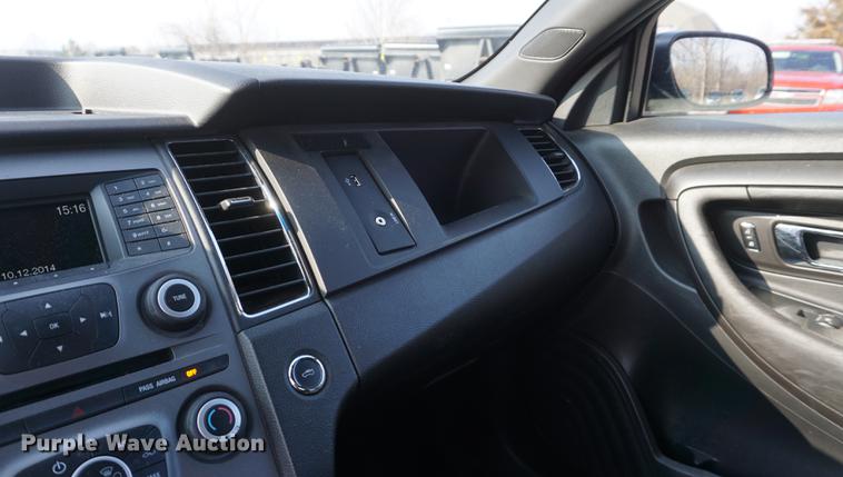 image for item DE3390 2015 Ford Taurus Police Interceptor