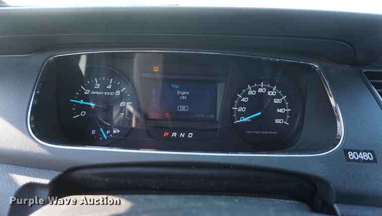 image for item DE3390 2015 Ford Taurus Police Interceptor