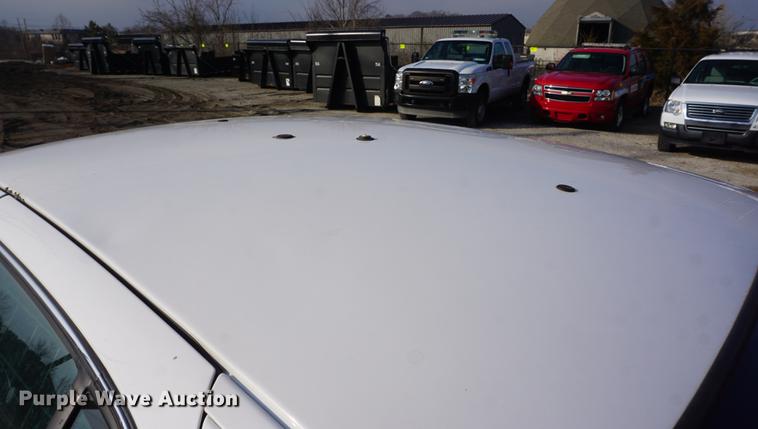 image for item DE3391 2011 Ford Crown Victoria Police Interceptor