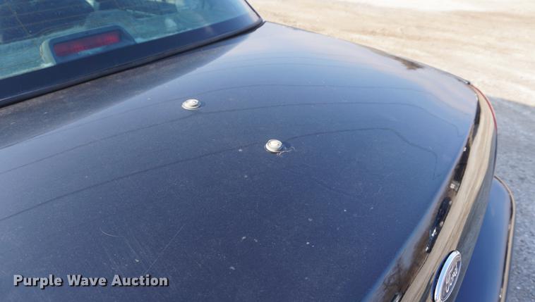 image for item DE3391 2011 Ford Crown Victoria Police Interceptor