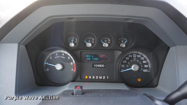 image for item DE3393 2012 Ford F350 Super Duty SuperCab animal control pickup truck