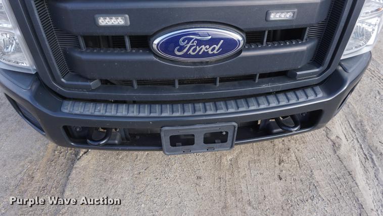 image for item DE3393 2012 Ford F350 Super Duty SuperCab animal control pickup truck