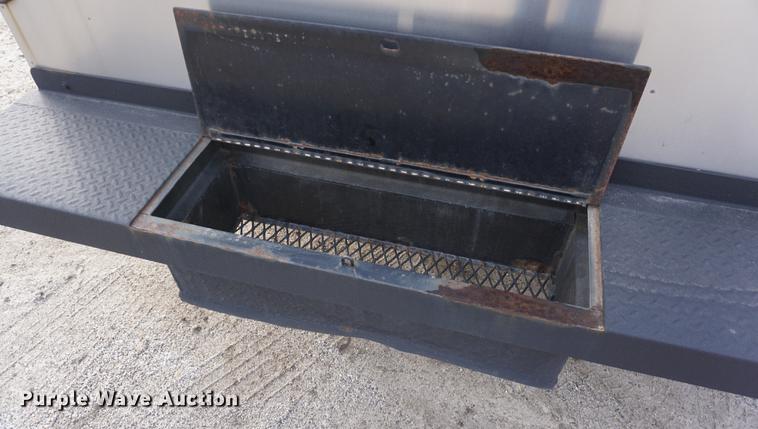 image for item DE3393 2012 Ford F350 Super Duty SuperCab animal control pickup truck