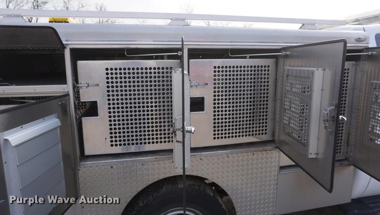 image for item DE3393 2012 Ford F350 Super Duty SuperCab animal control pickup truck